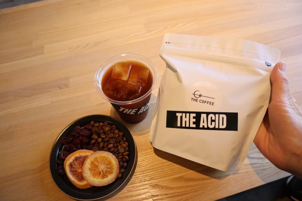 THE ACID「ジ アシッド」
THE COFFEEが提案するアイスコーヒーブレンドです。